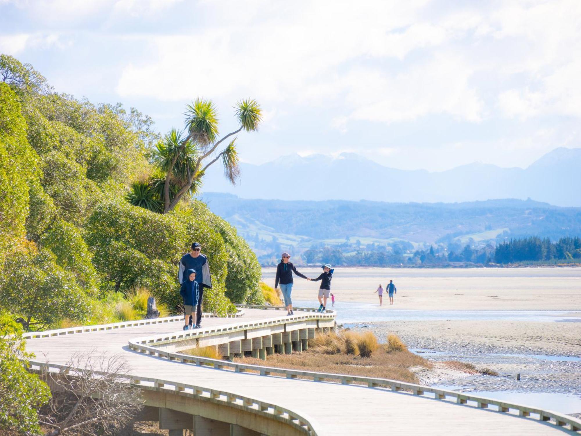 Tahuna Beach Holiday Park Hotel Nelson Kültér fotó