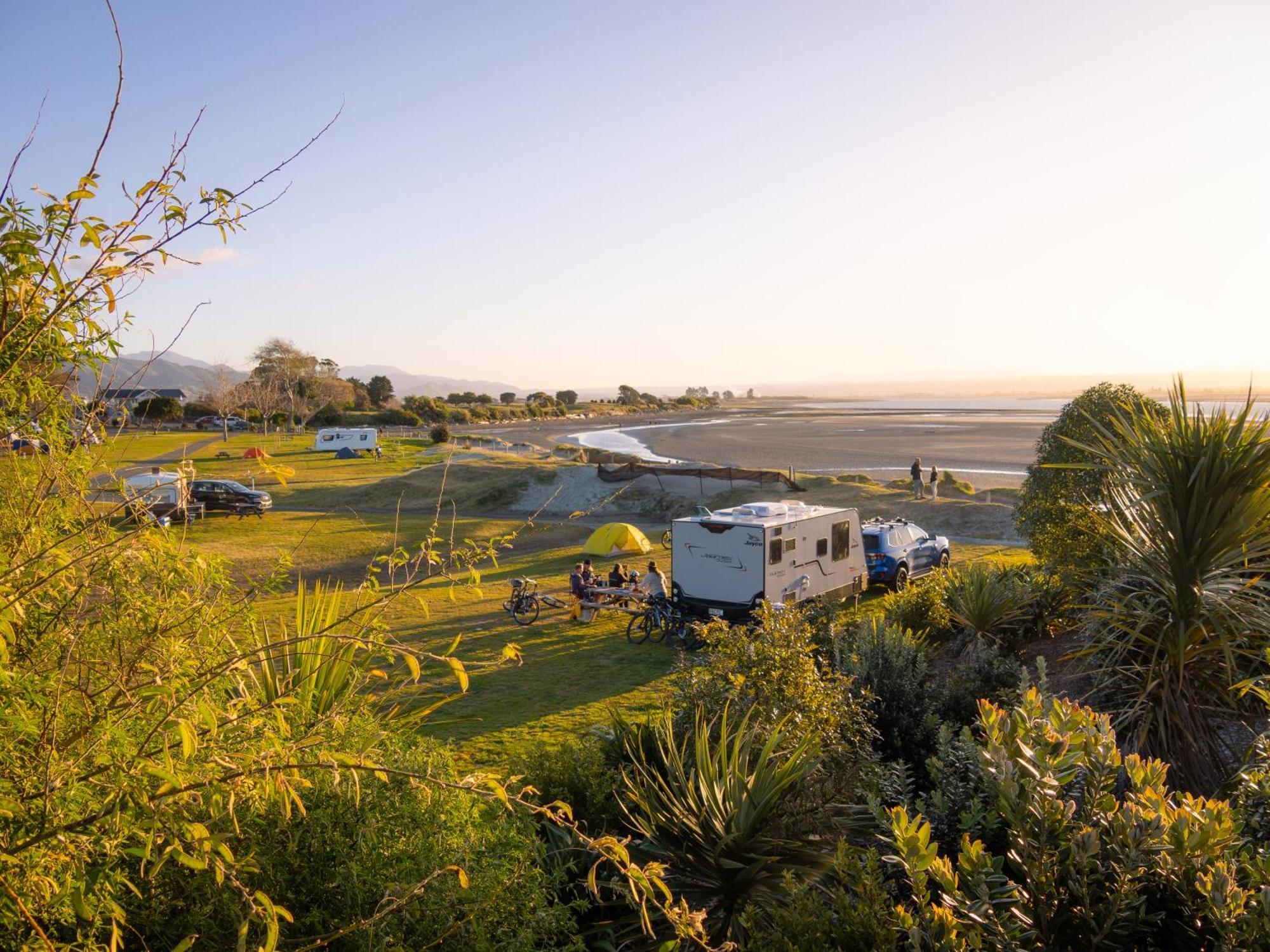 Tahuna Beach Holiday Park Hotel Nelson Kültér fotó